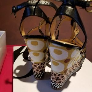 nine west sandals